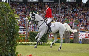 Daniel Deusser with Cornet d'Amour 