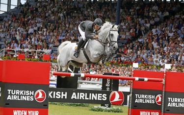 Sergio Alvarez Moya with Carlo 273