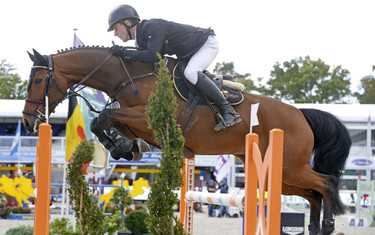 Eoin Mcmahon with Castlefield Rubinus 