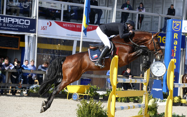 Marek Hentsel with Pandrhola