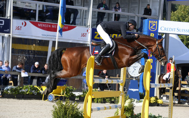 Marek Hentsel with Pandrhola