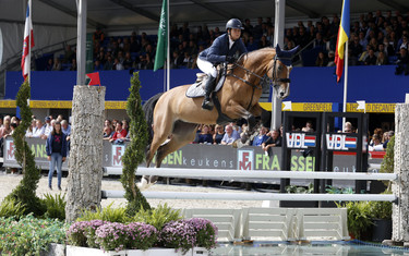 Delphine Goemaere with Kaspara Dh