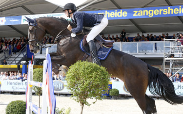 Maikel van Mierlo with Earley