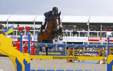 Thomas Van Minnebruggen with Je't Adore