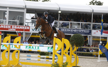 Yves Vanderhasselt with Jeunesse