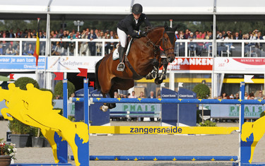 Mischa Everse van de Kraats with Dutch Blue