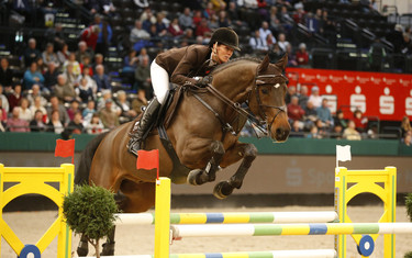 Eva Bitter with C'est beau
