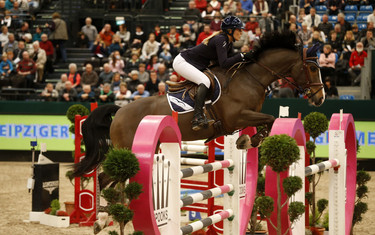 Jessica Mendoza with Jonker van Sombeke