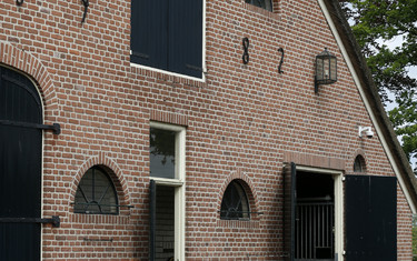Johan Heins' beautiful yard. Photo (c) Jenny Abrahamsson.