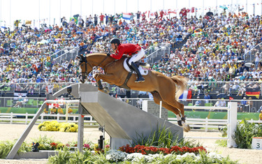 Daniel Deusser, First Class