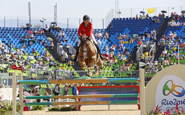 Janika Sprunger, Bonne Chance CW