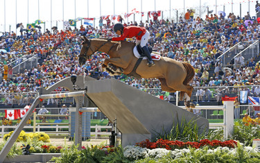 Janika Sprunger, Bonne Chance CW