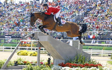 McLain Ward, Azur