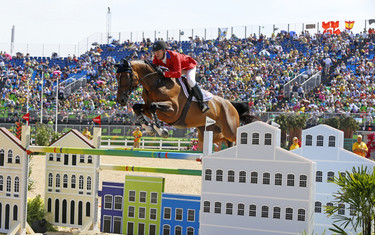 McLain Ward, Azur