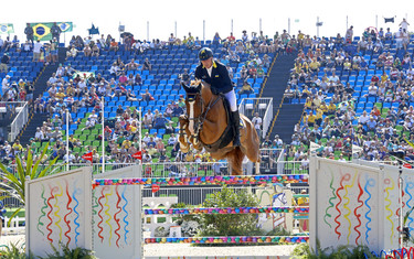 Rene Tebbel, Zipper
