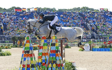 Sergio Alvarez Moya, Carlo 273