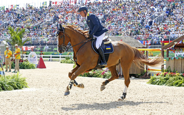 Rene Tebbel, Zipper