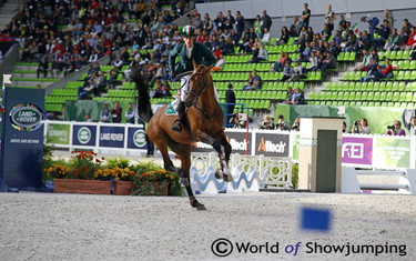  Imothep shows his bouncy sides for Ireland's Darragh Kenny. 
