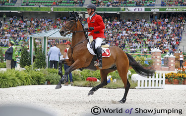 Paul Estermann and Castlefield Eclipse in action - the pair took a rail down in the speed class.
