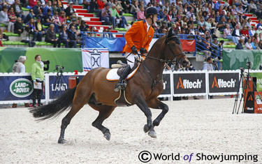 Maikel van der Vleuten had a very good time the first day, but hit one rail and had four seconds added.