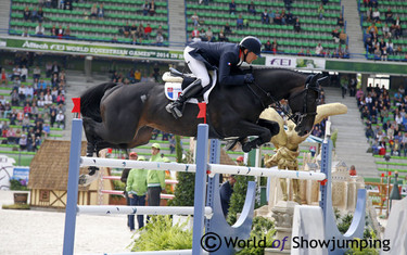 Simon Delestre and Qlassic Bois Margot started off well with a clear round.