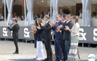 © World of Showjumping