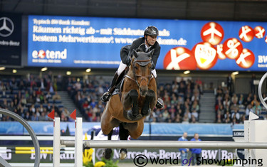 Patrice and Delaveau and the lovely Carinjo HDC in action.