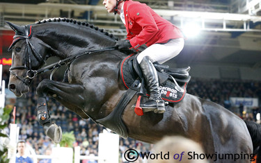 Close up on Hansi Dreher and the stunning Embassy II.