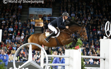 World Champion Jeroen Dubbeldam retired Zenith SFN from the World Cup on Sunday.