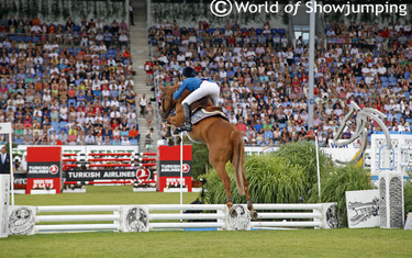 Luciana Diniz and Fit for Fun ended as number ten after a clear first round and four faults in the second round. 