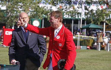 Thumbs up from Captain Canada!