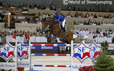 What a rider she is! Style icon Penelope Leprevost was double clear on Vagabond de la Pomme.