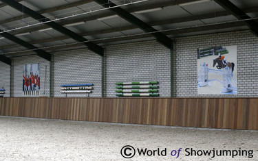 There are two indoors at the yard, here's the one next to Maikel's stable.