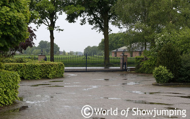 The entrance to the yard.