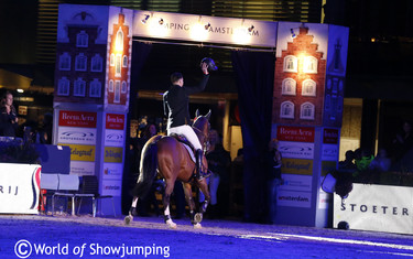 Sterrehof's Opium during his retirement ceremony at Jumping Amsterdam
