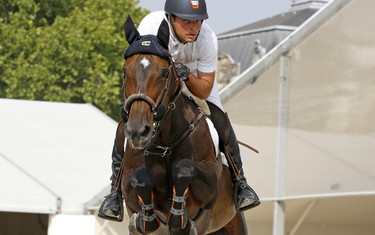 Daniel Bluman with Conconcreto Sancha LS