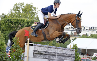 Scott Brash with Hello Sanctos