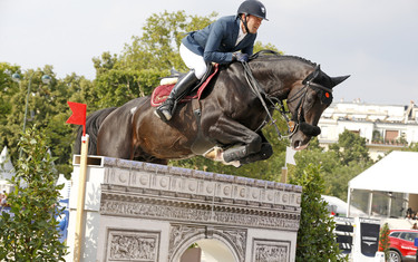 Simon Delestre with Qlassic Bois Margot