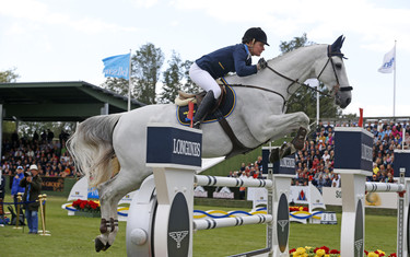 Helena Persson with Bonzai H