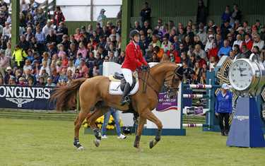 Janne Friederike Meyer with Goja