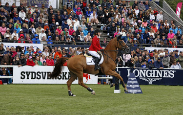Janne Friederike Meyer with Goja