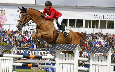 Janne Friederike Meyer with Goja