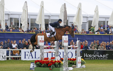 Laura Renwick with Bintang II
