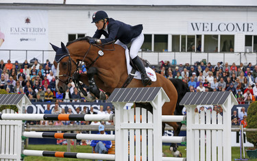 Laura Renwick with Bintang II