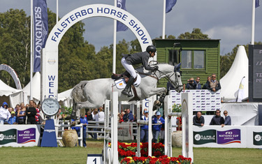 Manuel Fernandez Saro with Enriques of the Lowland
