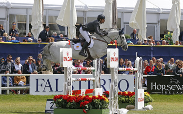 Manuel Fernandez Saro with Enriques of the Lowland