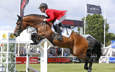 Marcus Ehning with Comme Il Faut