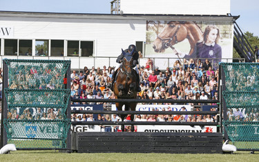 Dermont Lennon with Loughview Lou-Lou