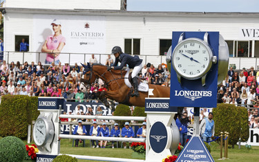 Jonna Ekberg with Freestyler