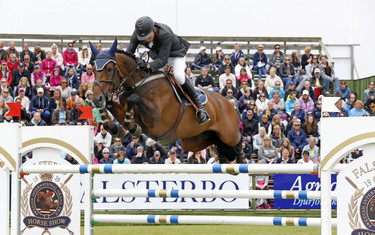 Dermott Lennon with Loughview Lou-Lou